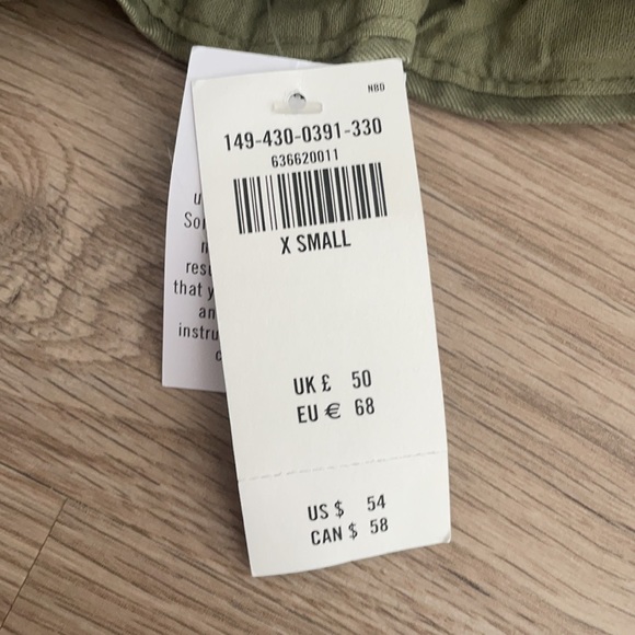 NWT Abercrombie Army Green Paper Bag shorts XS - Picture 3 of 3